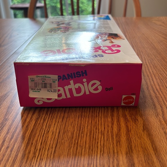 NIB 1991 DOLLS OF THE WORLD Barbie SPANISH #4963 - Picture 5 of 6